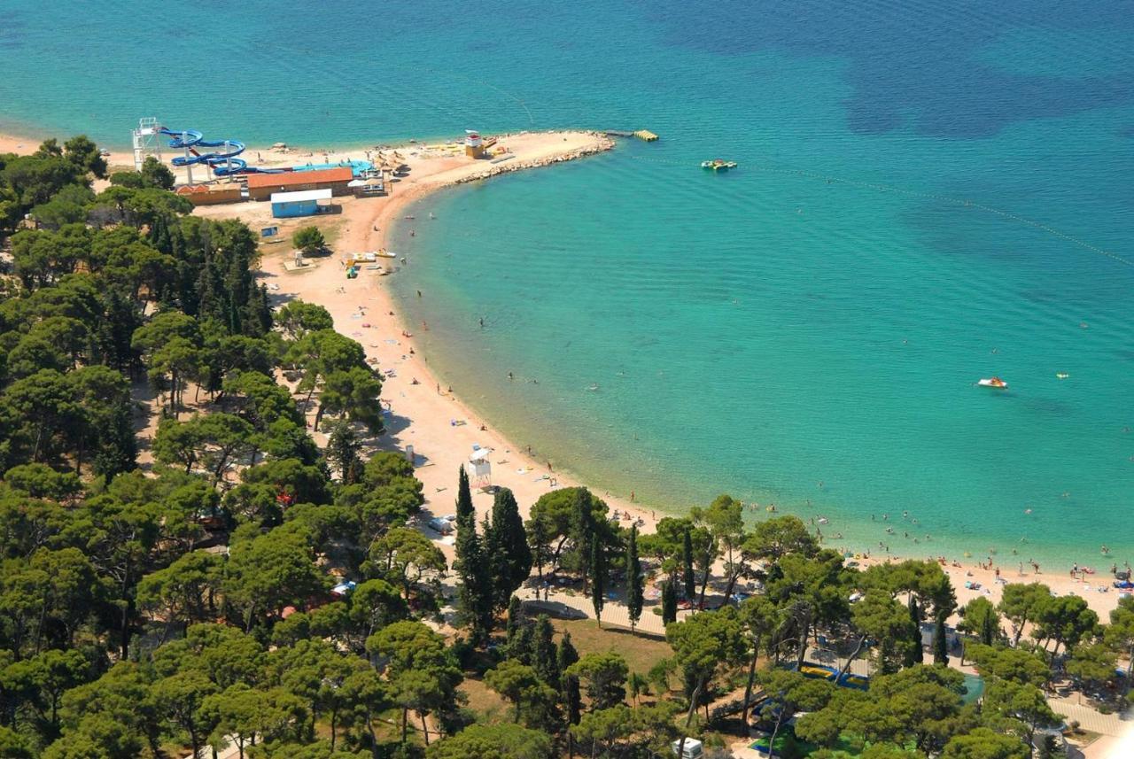 Wonderful Holiday House Bruno With Heated Pool Zadar Eksteriør bilde