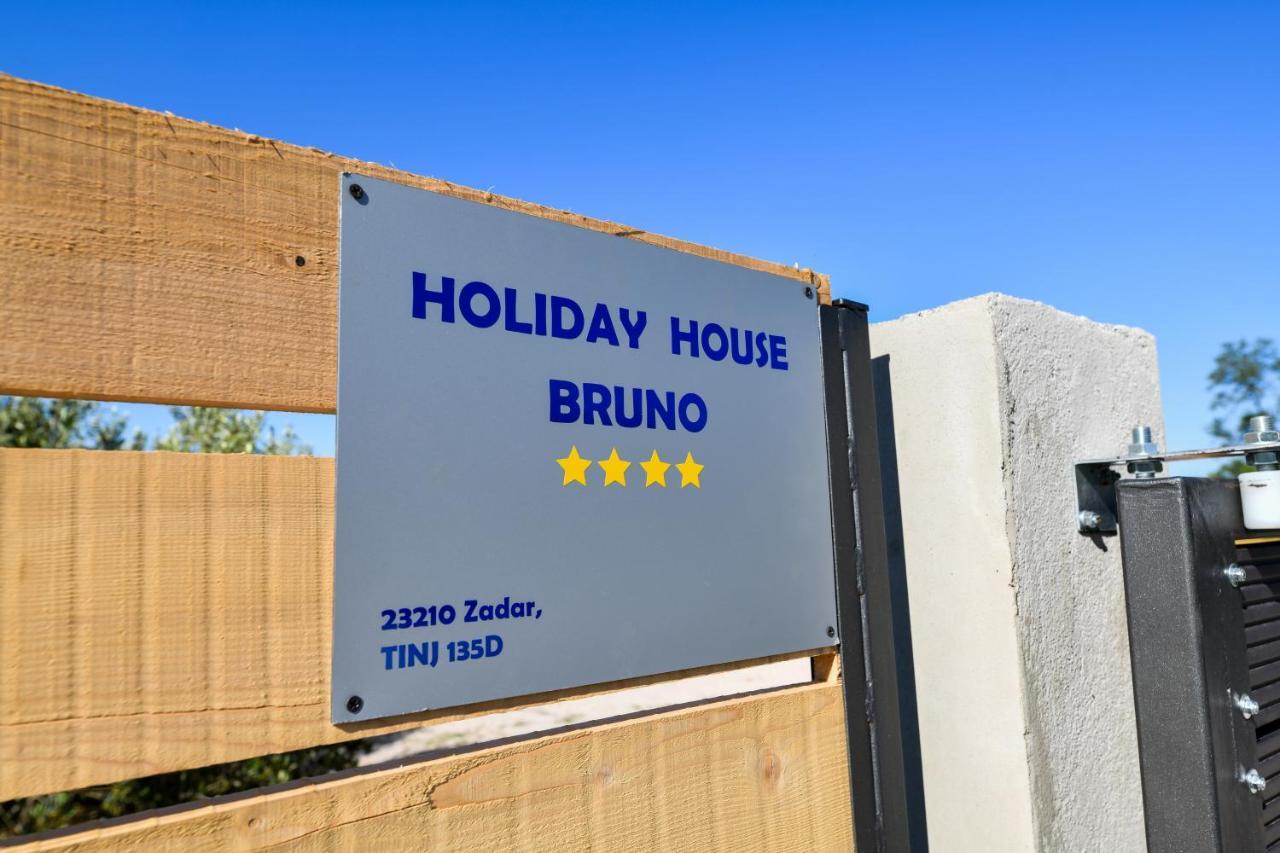 Wonderful Holiday House Bruno With Heated Pool Zadar Eksteriør bilde